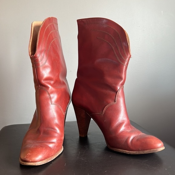Vintage Leather Mid Height Ankle Boots - Picture 14 of 14